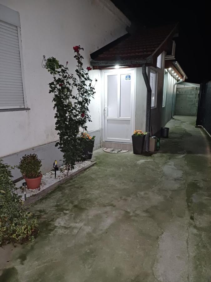 Apartman “Sanja” Pirot Exterior foto